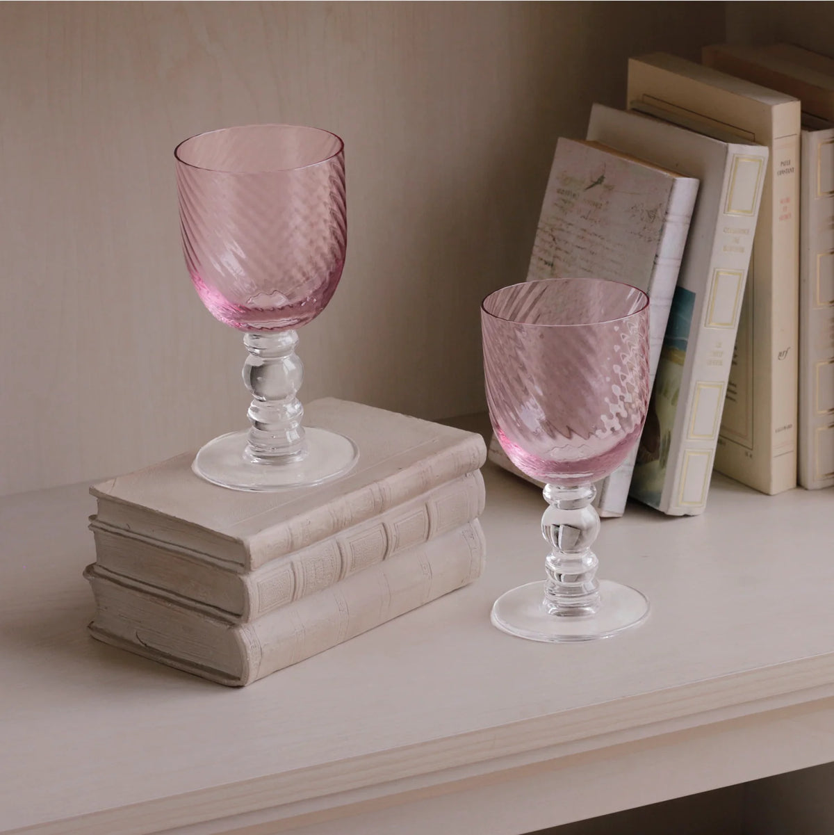 GLASS French Swirl Wine Set of 4 (Pink) 8 fl oz