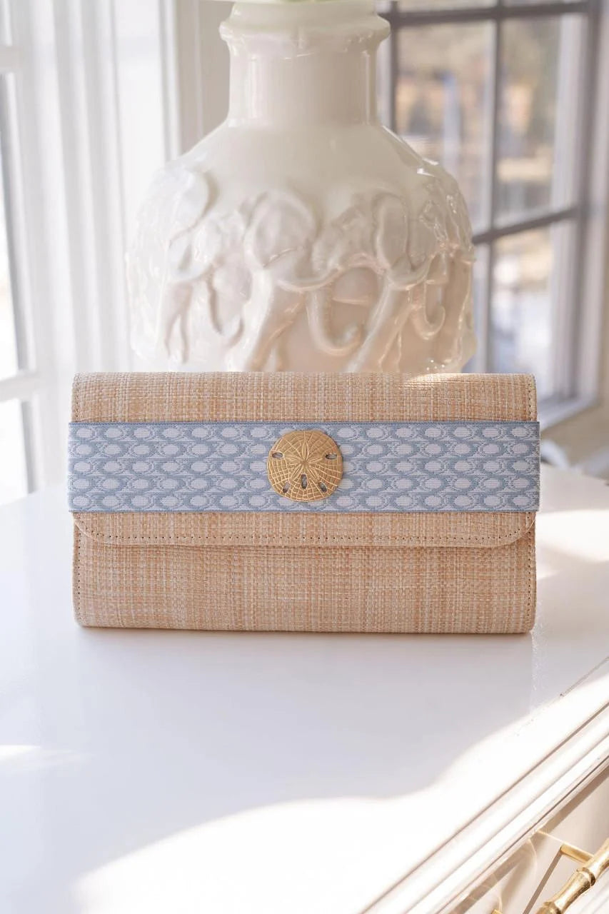 Avery Straw Clutch - Blue Ocean Band with Sanddollar