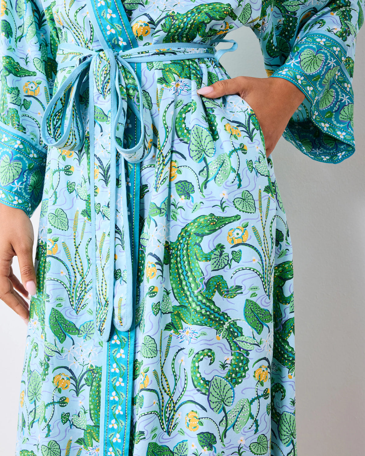 Eco Satin Robe in Gator Grove